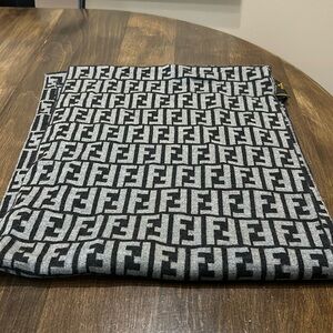 FENDI wool scarf
